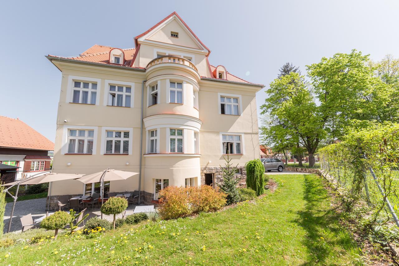 Boutique Hotel Villa Beatika Чеський Крумлов Екстер'єр фото